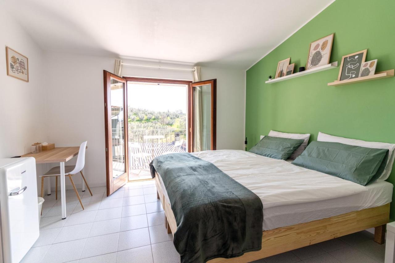 Maeva Guesthouse Puegnago Bagian luar foto