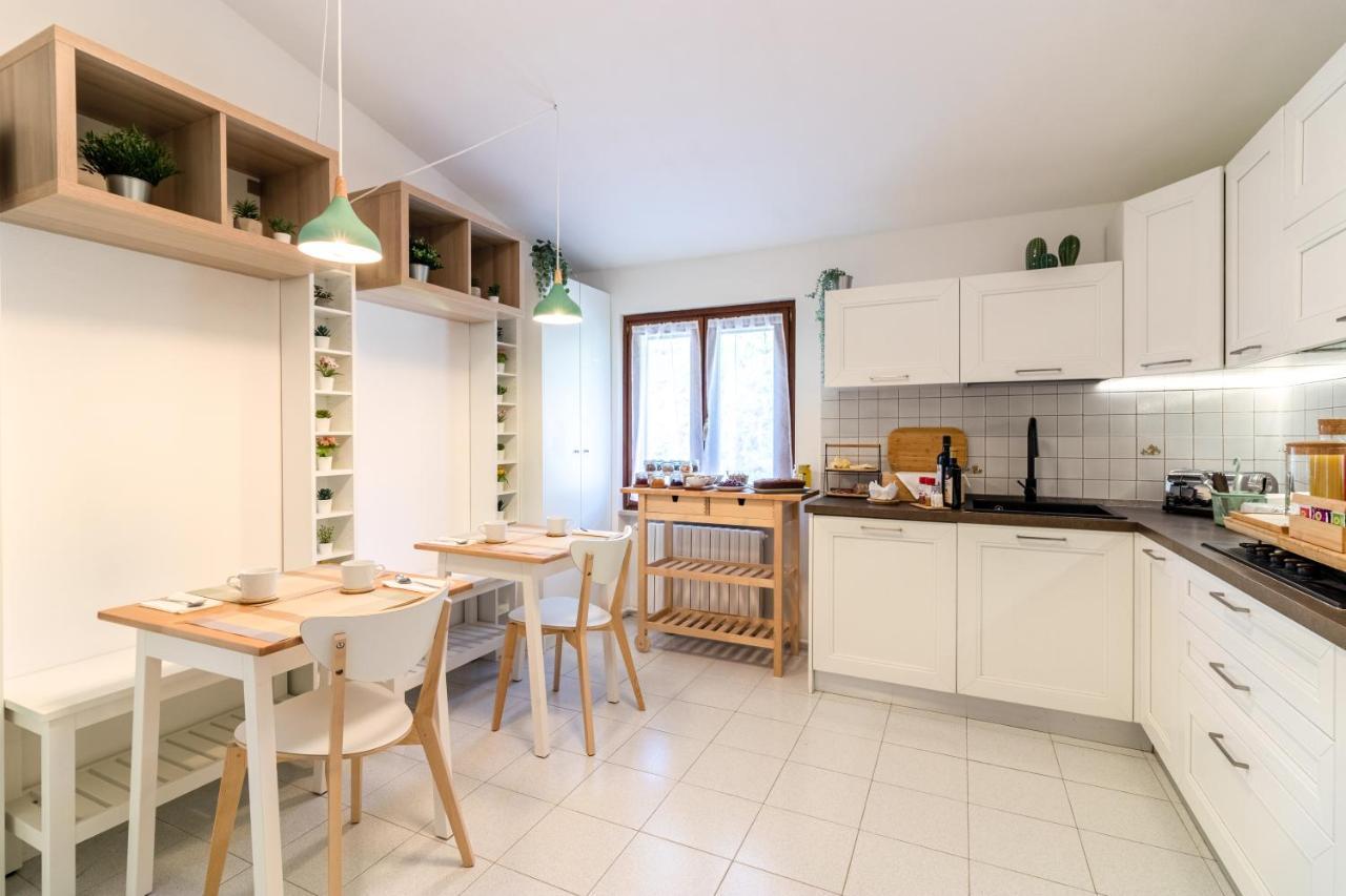 Maeva Guesthouse Puegnago Bagian luar foto