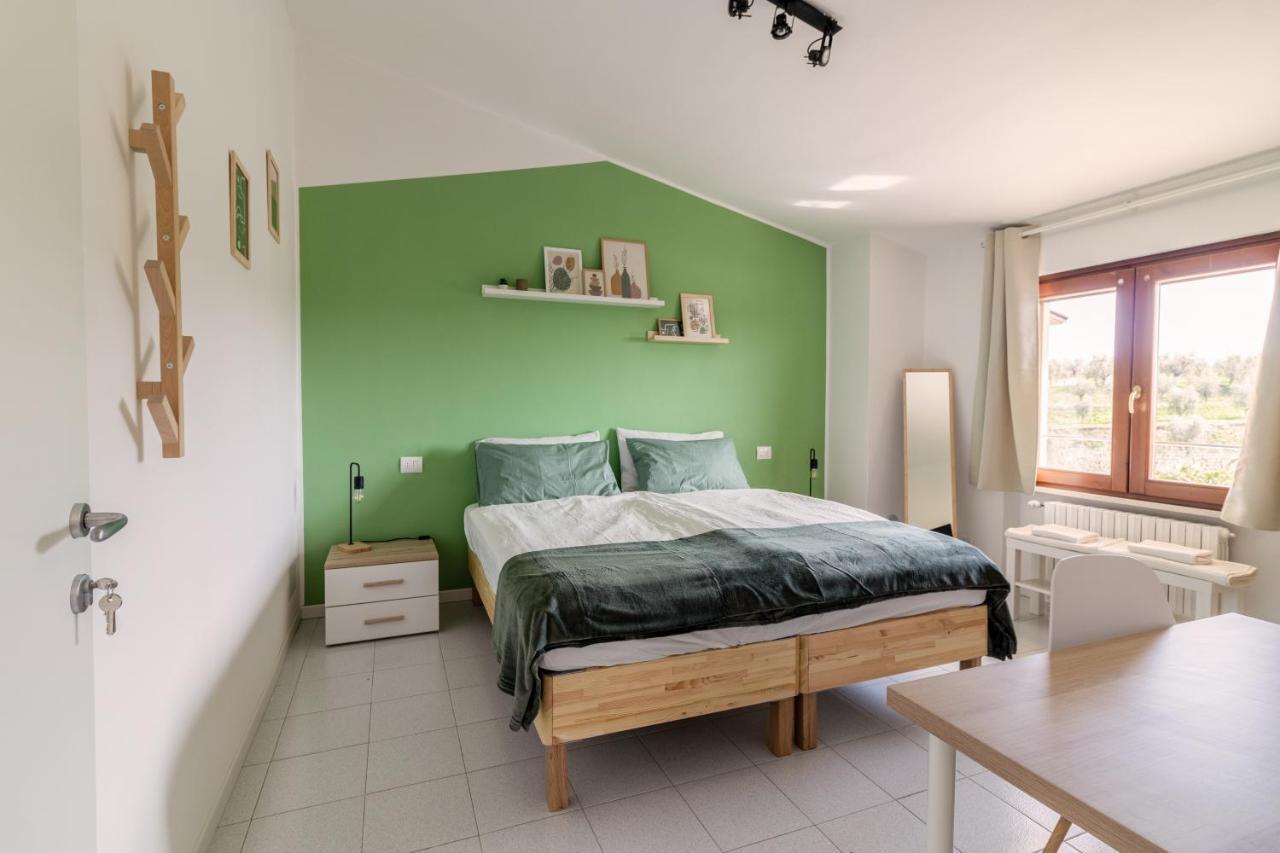 Maeva Guesthouse Puegnago Bagian luar foto