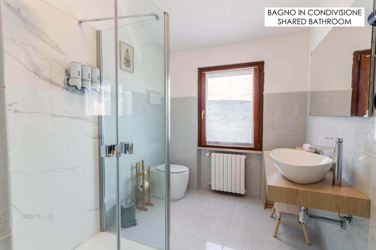 Maeva Guesthouse Puegnago Bagian luar foto